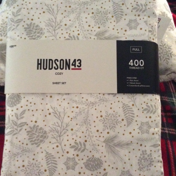 Hudson 43 Other - 100% cotton full size sheet set